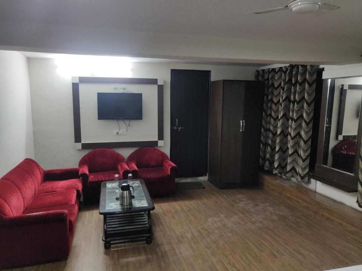Hotel Vaidehi ウダイプル エクステリア 写真