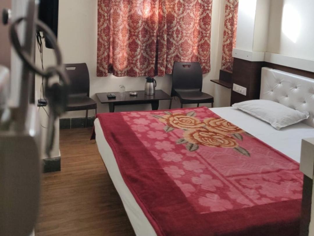 Hotel Vaidehi ウダイプル 部屋 写真